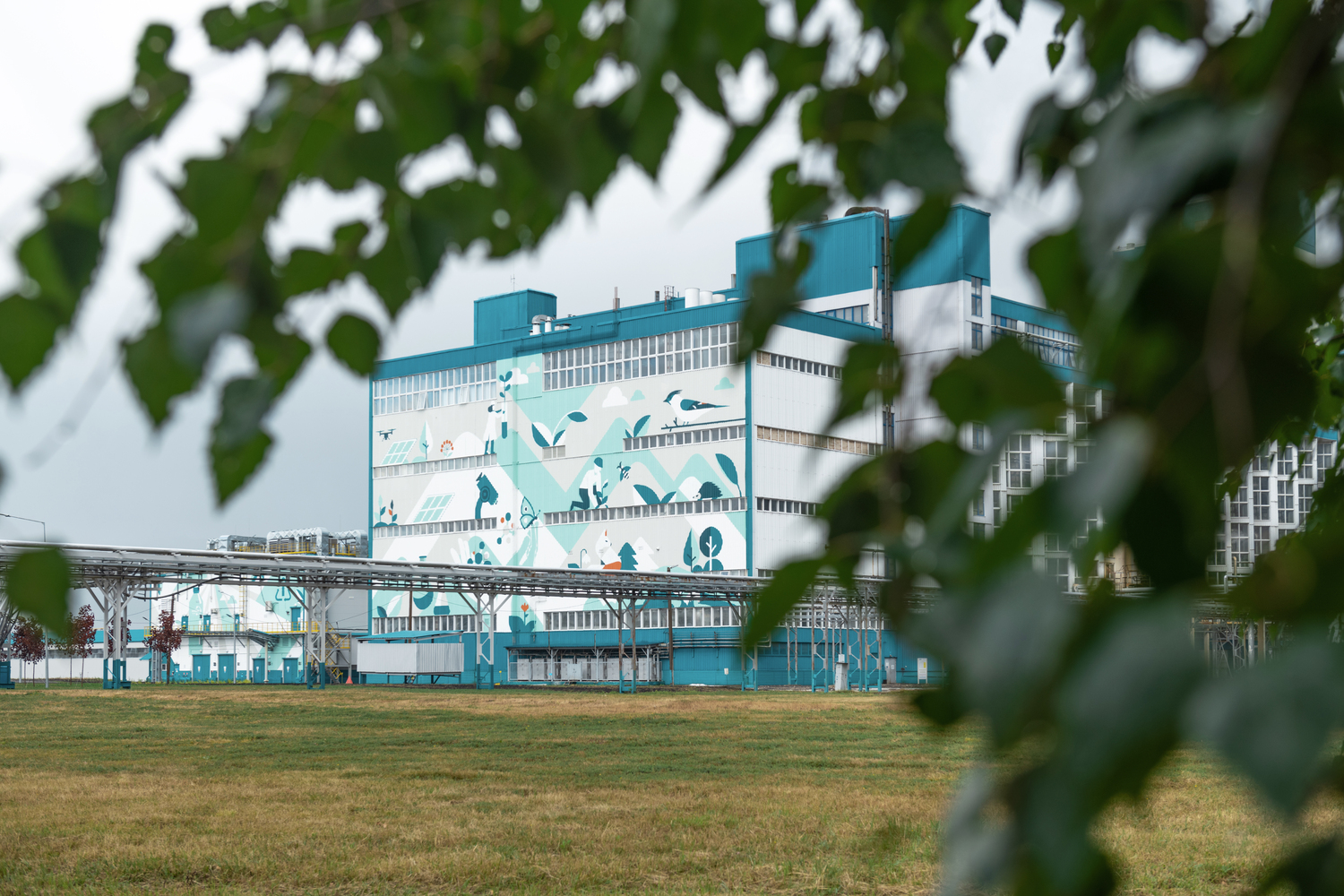 In September 2022, the Company launched the production of innovative Vivilen rPET pellets containing up to 30% of recycled PET for food packaging at POLIEF manufacturing site in Blagoveshchensk (Bashkortostan Republic). 